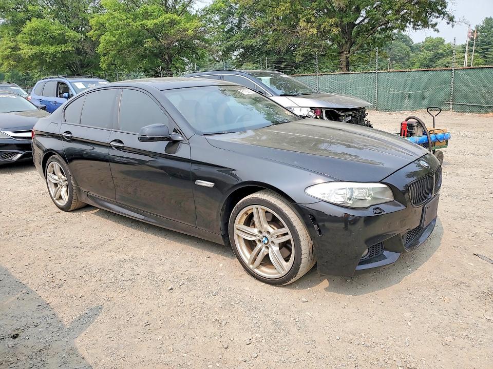 61482536 :رقم المزاد ، WBAFU7C5XDDU75830 vin ، 2013 Bmw 535 مزاد بيع