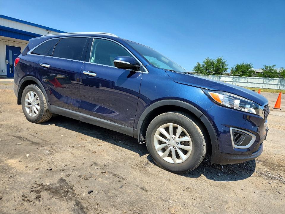 2016 Kia Sorento მანქანა იყიდება აუქციონზე, vin: 5XYPG4A32GG122888, აუქციონის ნომერი: 63230276