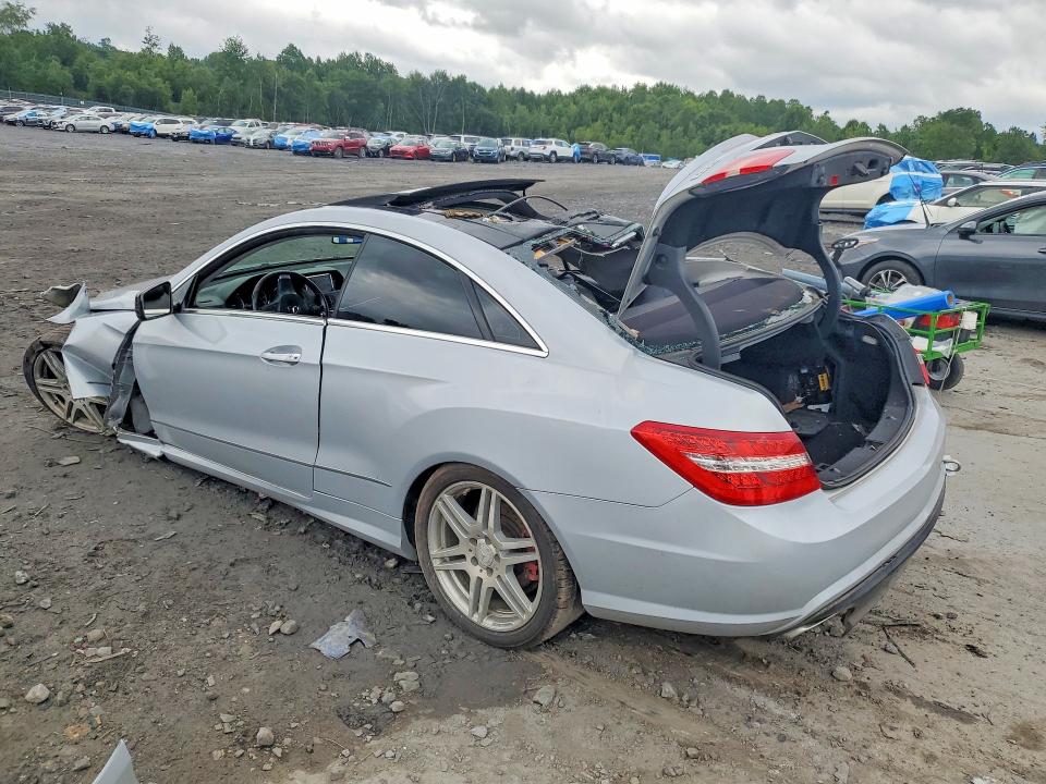 2010 Mercedes-benz E მანქანა იყიდება აუქციონზე, vin: WDDKJ7CB6AF037893, აუქციონის ნომერი: 62006906