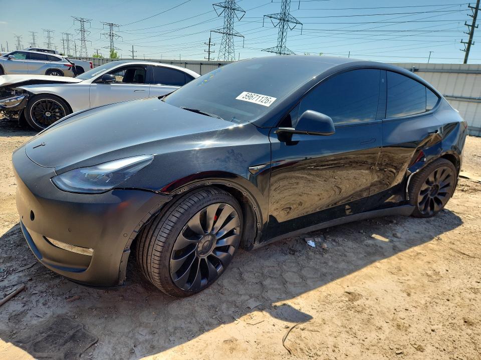 59671126 :رقم المزاد ، 7SAYGDEF4NF567973 vin ، 2022 Tesla Model Y مزاد بيع