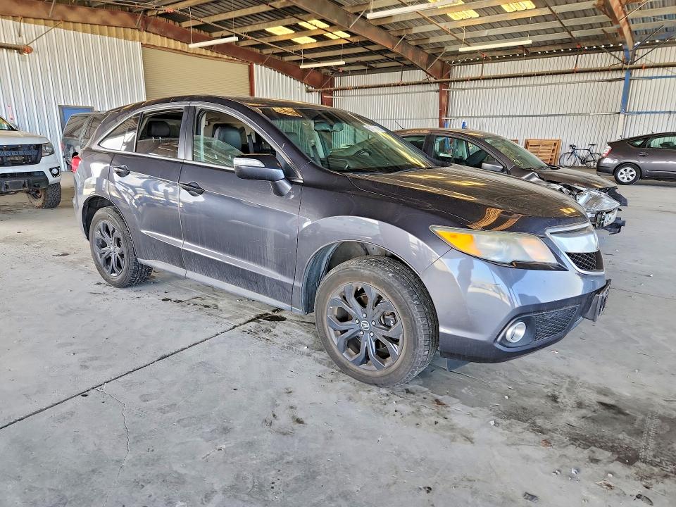 57742476 :رقم المزاد ، 5J8TB3H57FL018996 vin ، 2015 Acura Rdx مزاد بيع