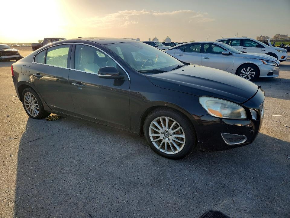 2012 Volvo S60 მანქანა იყიდება აუქციონზე, vin: YV1622FS2C2035697, აუქციონის ნომერი: 62305876
