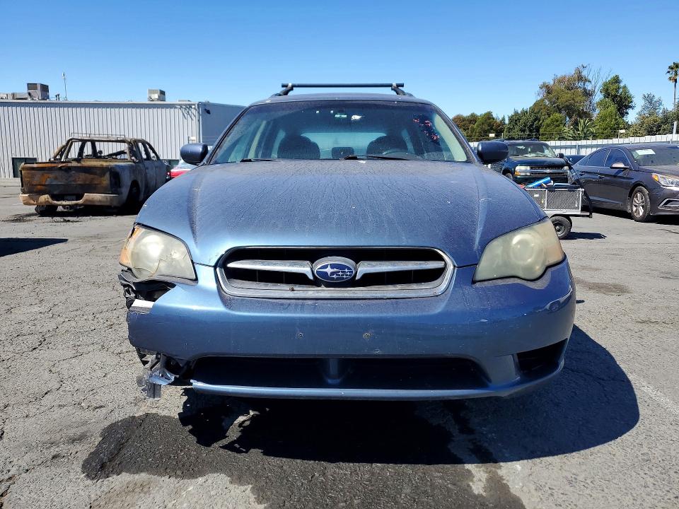 60626006 :رقم المزاد ، 4S3BP616357300219 vin ، 2005 Subaru Legacy مزاد بيع