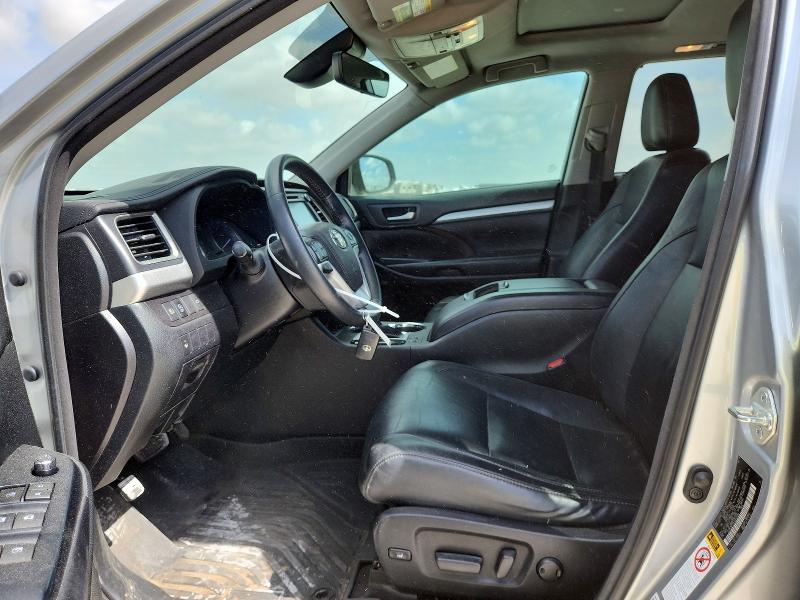 2018 Toyota Highlander მანქანა იყიდება აუქციონზე, vin: 5TDKZRFH9JS543393, აუქციონის ნომერი: 59800236
