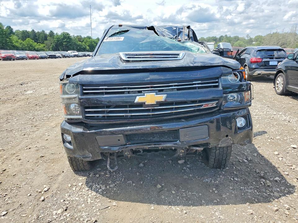 61551486 :رقم المزاد ، 1GC1KWEY1JF202991 vin ، 2018 Chevrolet Silverado مزاد بيع