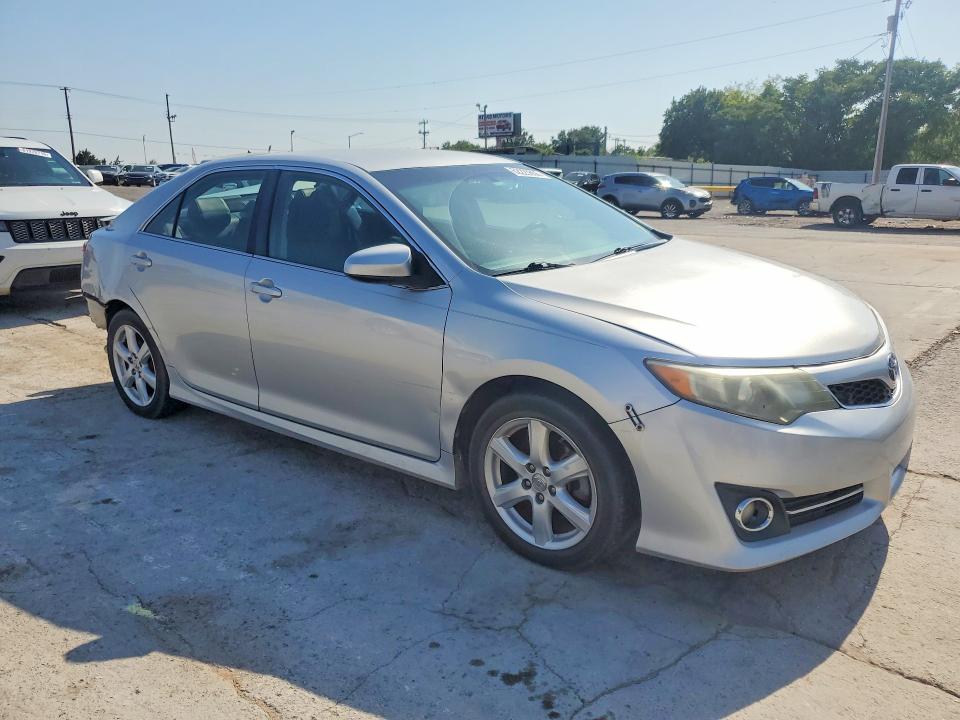 62225656 :رقم المزاد ، 4T1BF1FK9CU090585 vin ، 2012 Toyota Camry مزاد بيع