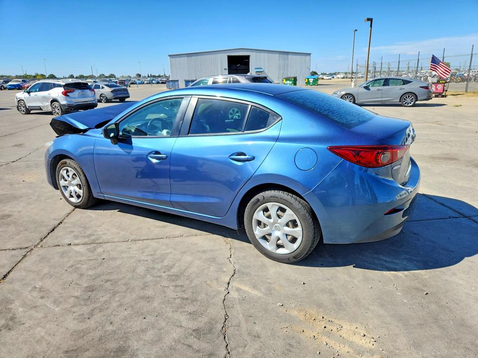 61785426 :رقم المزاد ، 3MZBN1U79HM111479 vin ، 2017 Mazda 3 مزاد بيع