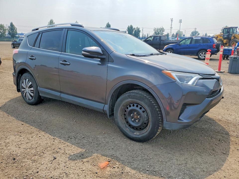 Продаж на аукціоні авто 2018 Toyota Rav4, vin: 2T3BFREV3JW845275, номер лоту: 62023506