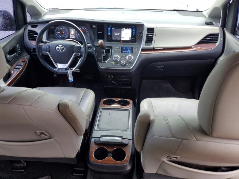 2017 Toyota Sienna მანქანა იყიდება აუქციონზე, vin: 5TDYZ3DC2HS821771, აუქციონის ნომერი: 62570666