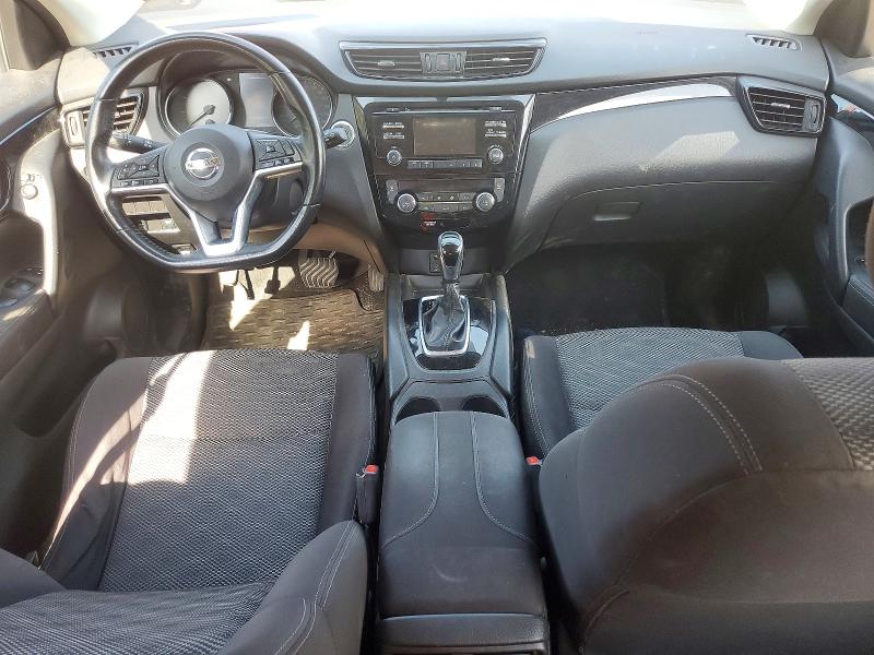 58952026 :رقم المزاد ، JN1BJ1CR5HW102573 vin ، 2017 Nissan Qashqai مزاد بيع
