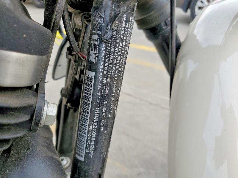 61852756 :رقم المزاد ، 1HD4LE21XNB402629 vin ، 2022 Harley-davidson Xl883 مزاد بيع