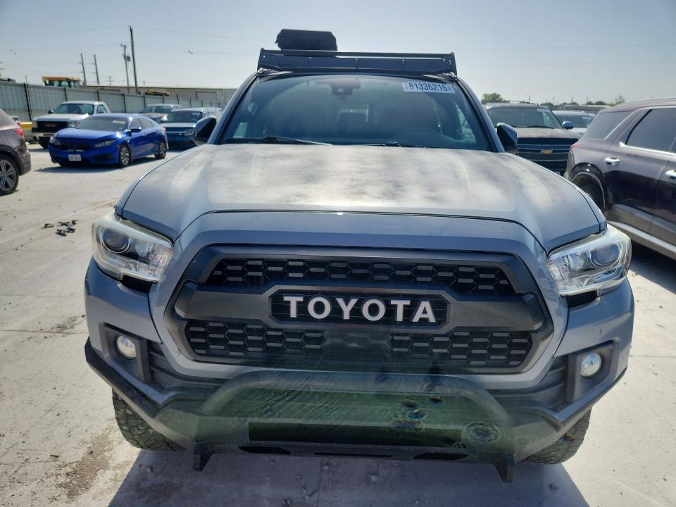 2018 Toyota Tacoma მანქანა იყიდება აუქციონზე, vin: 3TMCZ5AN0JM131079, აუქციონის ნომერი: 61336216