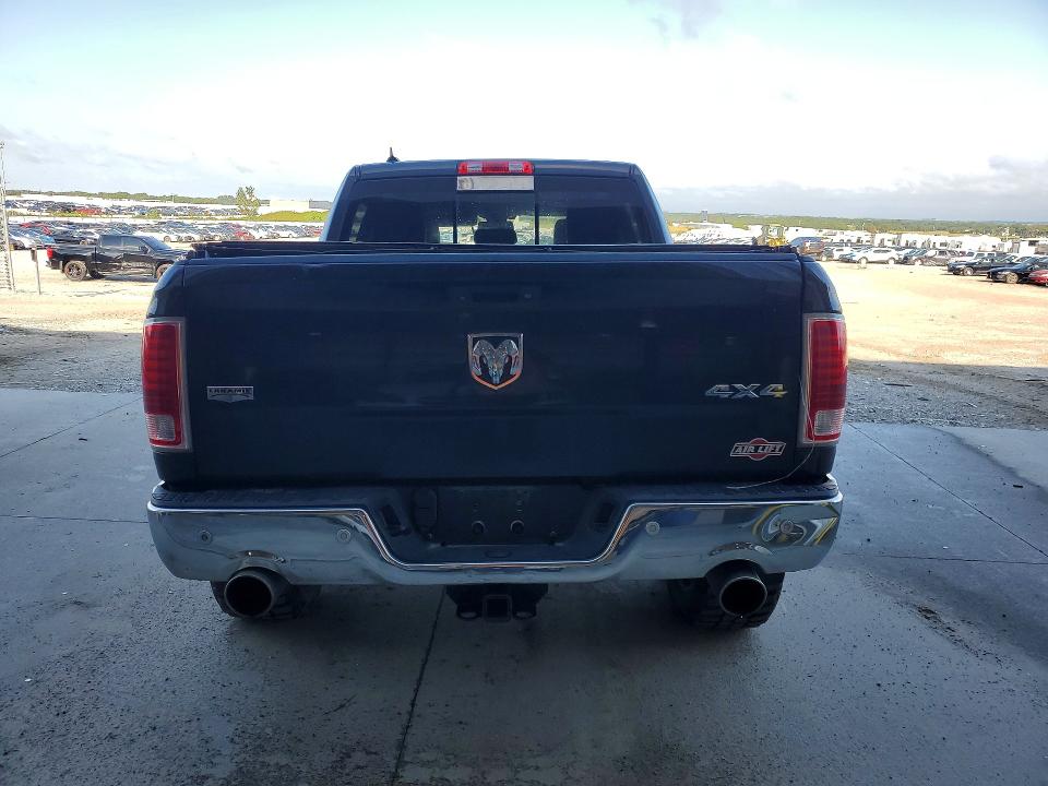 62818996 :رقم المزاد ، 1C6RR7NM2FS727968 vin ، 2015 Ram 1500 مزاد بيع
