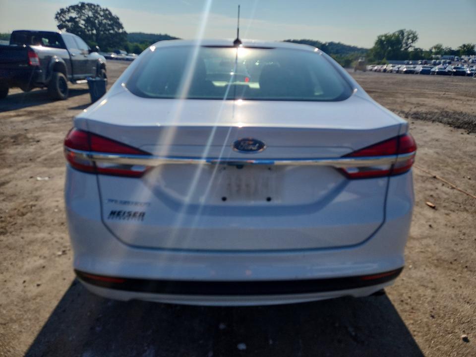 2017 Ford Fusion მანქანა იყიდება აუქციონზე, vin: 3FA6P0G73HR372359, აუქციონის ნომერი: 63014696
