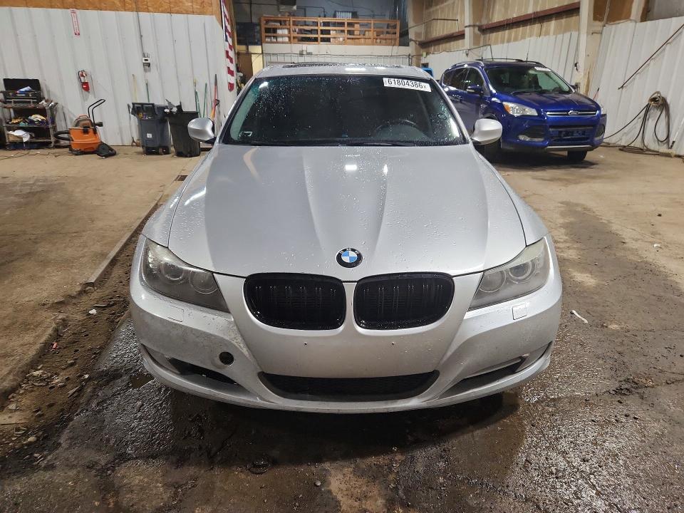 61804386 :رقم المزاد ، WBAPL5C54BA920556 vin ، 2011 Bmw 335 مزاد بيع