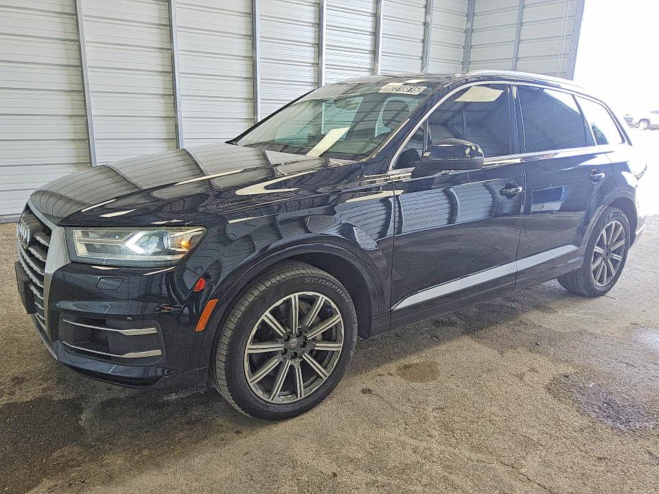 Продажа на аукционе авто 2017 Audi Q7, vin: WA1LAAF77HD001813, номер лота: 62318816