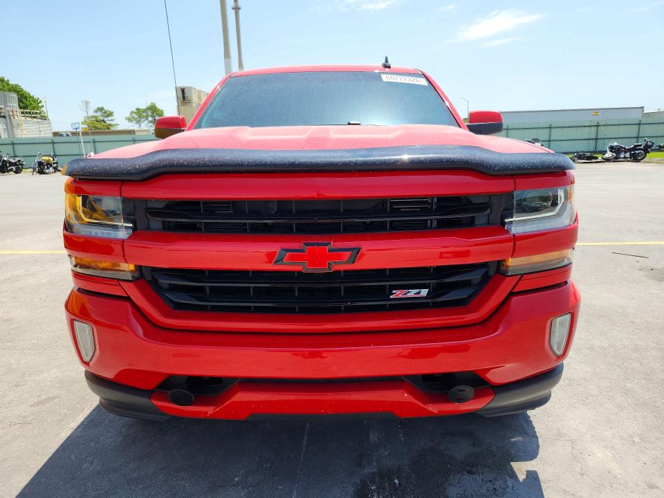 2017 Chevrolet Silverado მანქანა იყიდება აუქციონზე, vin: 3GCUKREC3HG485972, აუქციონის ნომერი: 60222326
