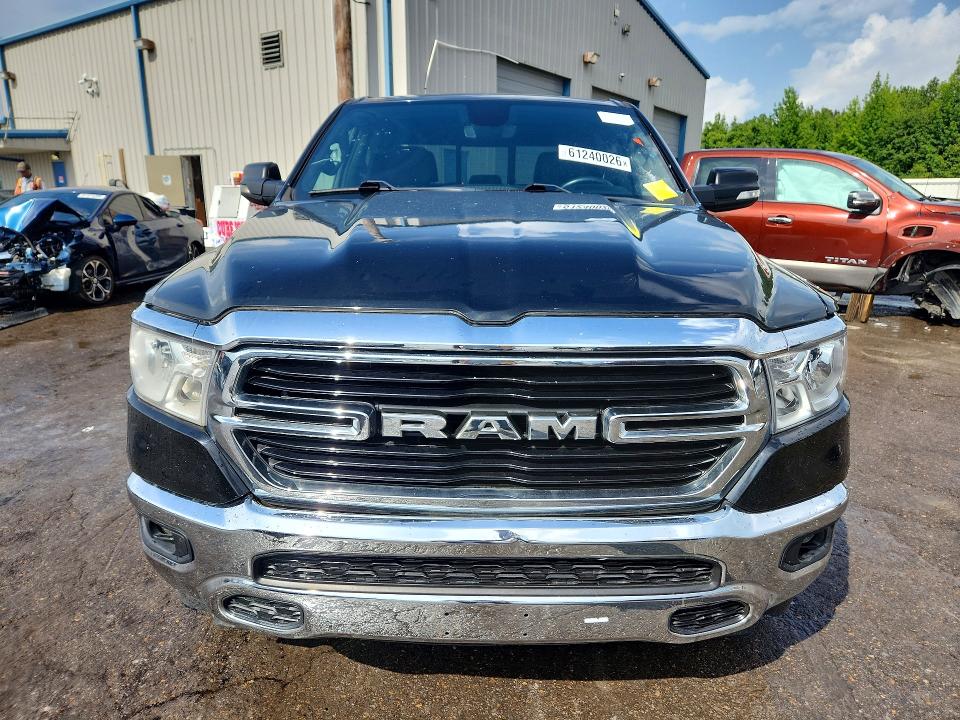 Продажа на аукционе авто 2019 Ram 1500, vin: 1C6RRFFG1KN846204, номер лота: 61240026
