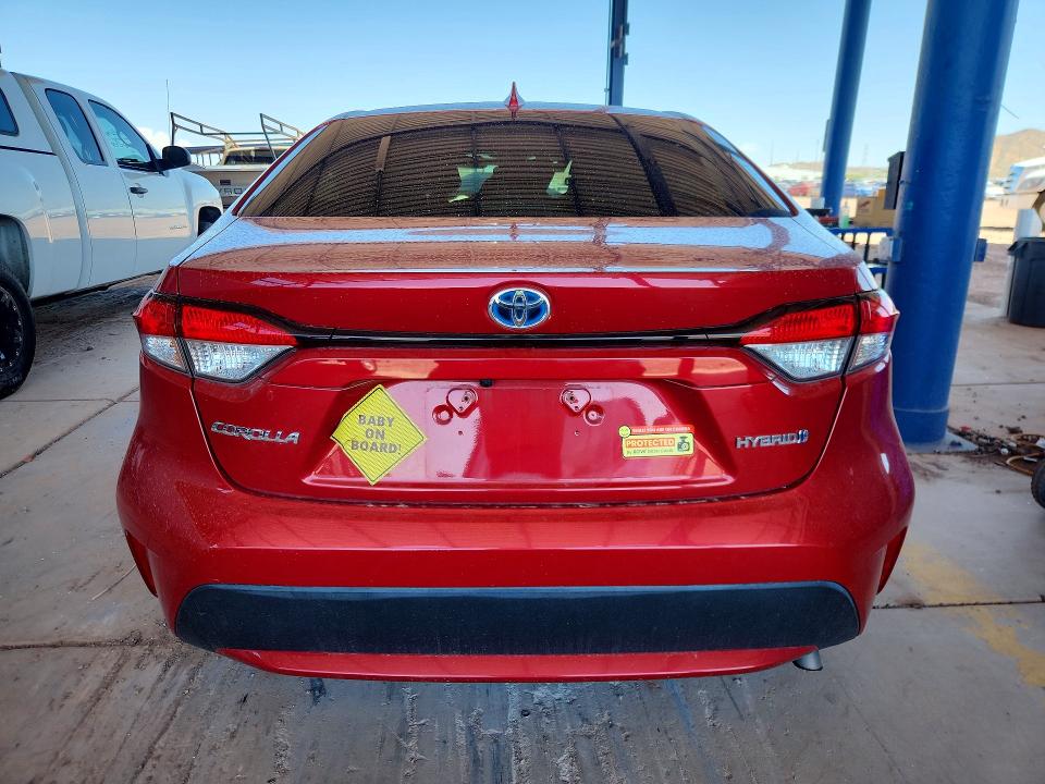 63188976 :رقم المزاد ، JTDEAMDE7MJ000433 vin ، 2021 Toyota Corolla مزاد بيع