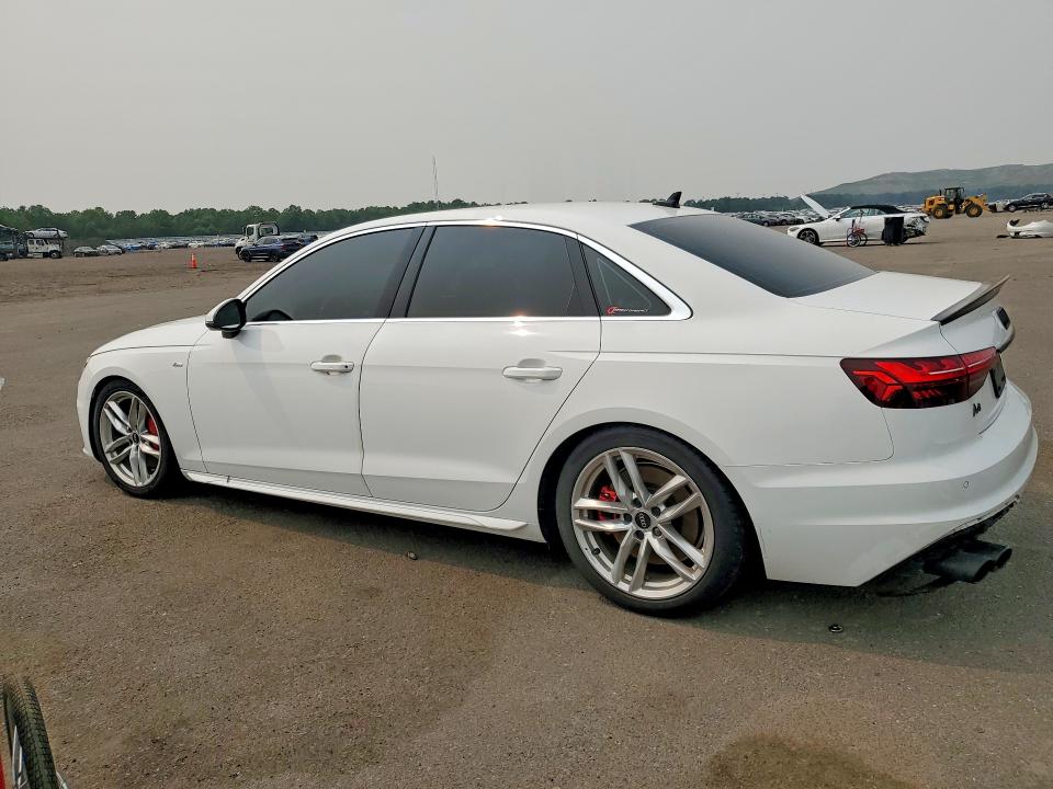 Продажа на аукционе авто 2022 Audi A4, vin: WAUEAAF48NN010835, номер лота: 60693556