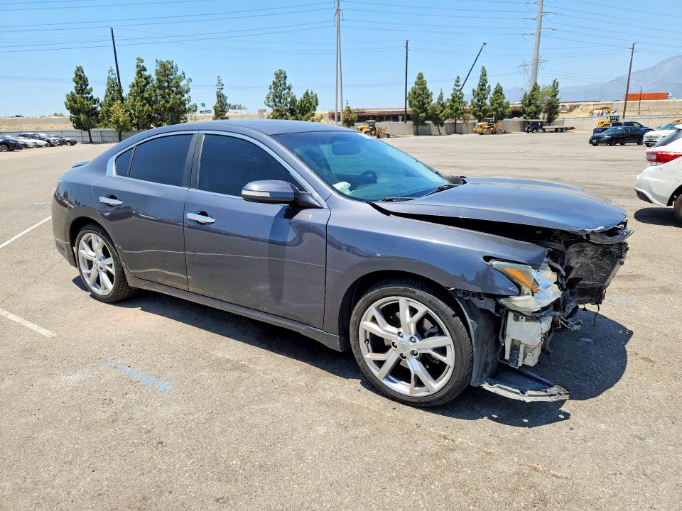 61430146 :رقم المزاد ، 1N4AA5AP8CC802993 vin ، 2012 Nissan Maxima مزاد بيع