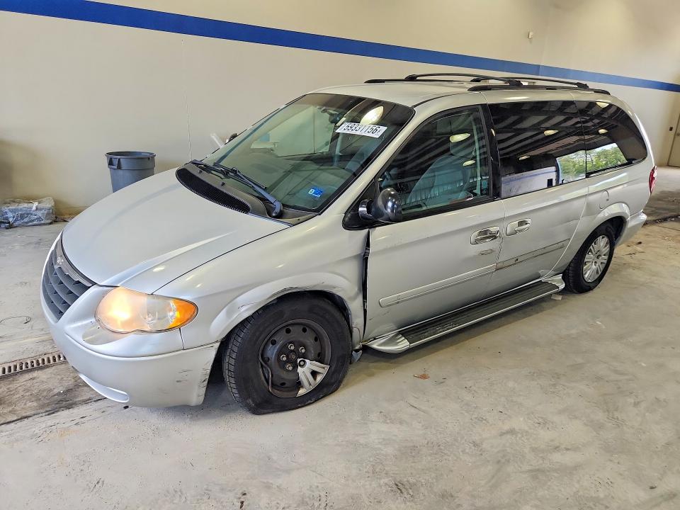 59331156 :رقم المزاد ، 2A8GP44R77R144065 vin ، 2007 Chrysler Town & Country مزاد بيع