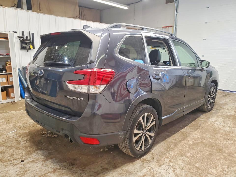 61530686 :رقم المزاد ، JF2SKASC2KH483156 vin ، 2019 Subaru Forester مزاد بيع