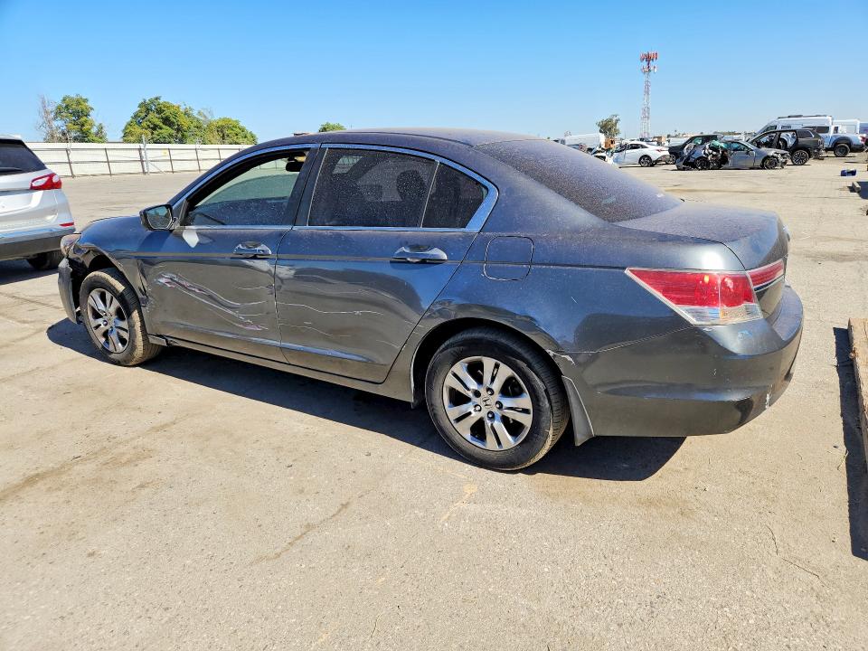 61638646 :رقم المزاد ، 1HGCP2F64BA122004 vin ، 2011 Honda Accord مزاد بيع