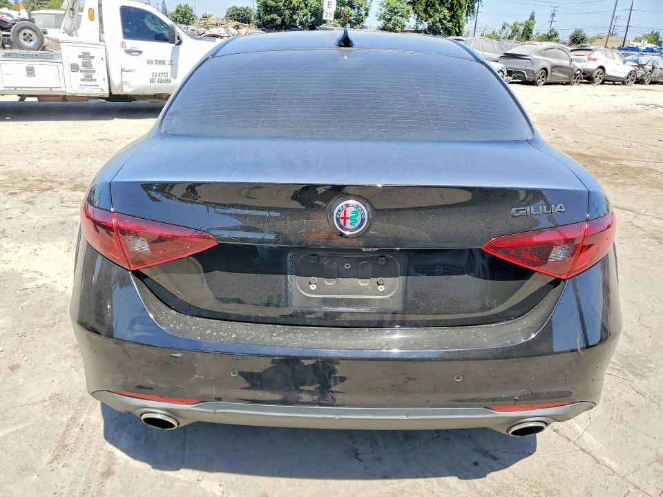 Продажа на аукционе авто 2018 Alfa Romeo Giulia, vin: ZARFAECNXJ7596650, номер лота: 61206236