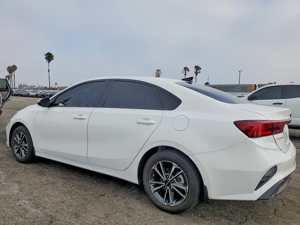 2024 Kia Forte მანქანა იყიდება აუქციონზე, vin: 3KPF24AD7RE781200, აუქციონის ნომერი: 60694656