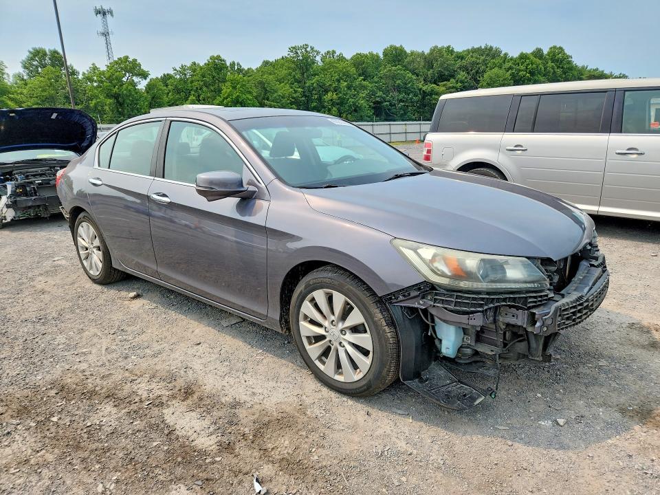 60614896 :رقم المزاد ، 1HGCR2F72DA087596 vin ، 2013 Honda Accord مزاد بيع