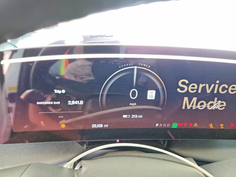 2023 Lucid Motors Air მანქანა იყიდება აუქციონზე, vin: 50EA1TEA3PA005777, აუქციონის ნომერი: 63137376