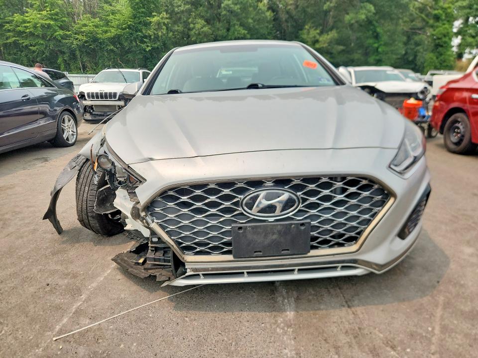 Продаж на аукціоні авто 2019 Hyundai Sonata, vin: 5NPE34AF9KH804715, номер лоту: 61543016