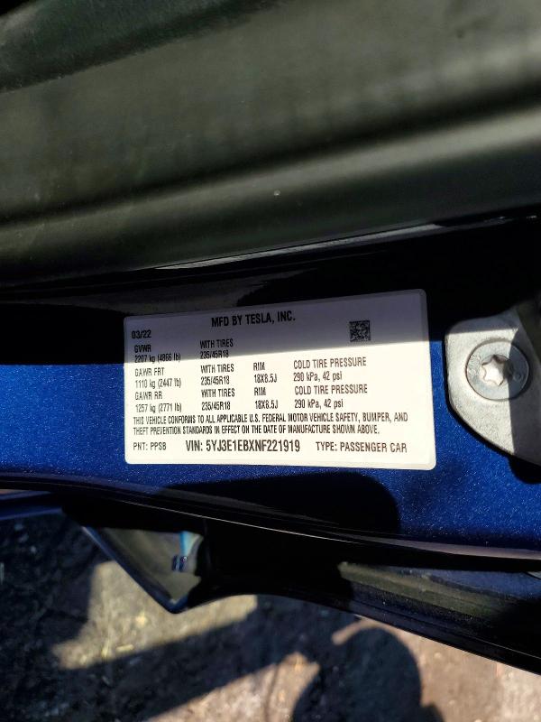 60496176 :رقم المزاد ، 5YJ3E1EBXNF221919 vin ، 2022 Tesla Model 3 مزاد بيع