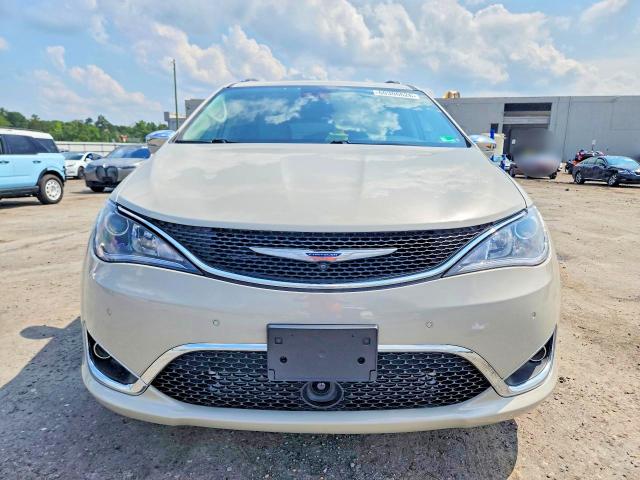 Продажа на аукционе авто 2017 Chrysler Pacifica, vin: 2C4RC1GG6HR553857, номер лота: 60306626
