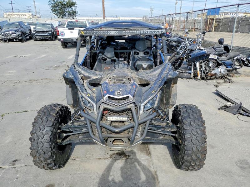 2018 Can-am Maverick X3 მანქანა იყიდება აუქციონზე, vin: 3JBVNAW44JK001382, აუქციონის ნომერი: 61055946