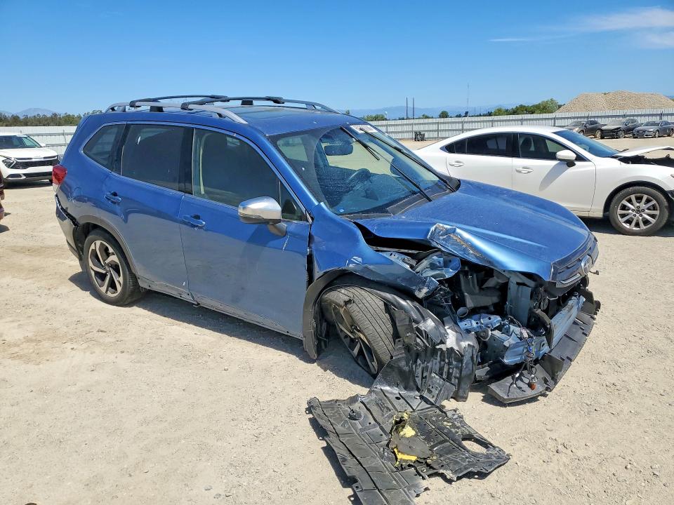 60299266 :رقم المزاد ، JF2SKARC6PH503518 vin ، 2023 Subaru Forester مزاد بيع