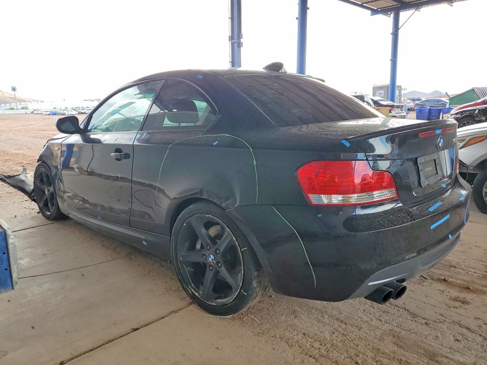 61045966 :رقم المزاد ، WBAUC9C57BVM09183 vin ، 2011 Bmw 135 مزاد بيع