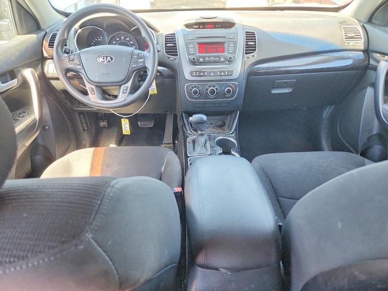 2015 Kia Sorento მანქანა იყიდება აუქციონზე, vin: 5XYKTDA76FG580389, აუქციონის ნომერი: 62618636