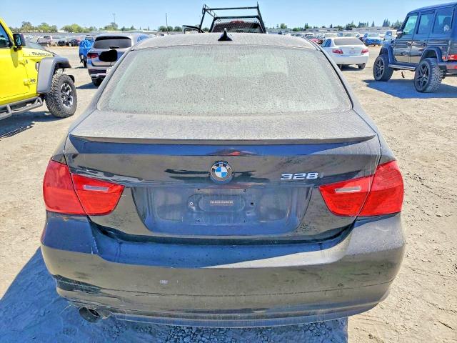 2010 Bmw 328 მანქანა იყიდება აუქციონზე, vin: WBAPH7C57AA175913, აუქციონის ნომერი: 62392396