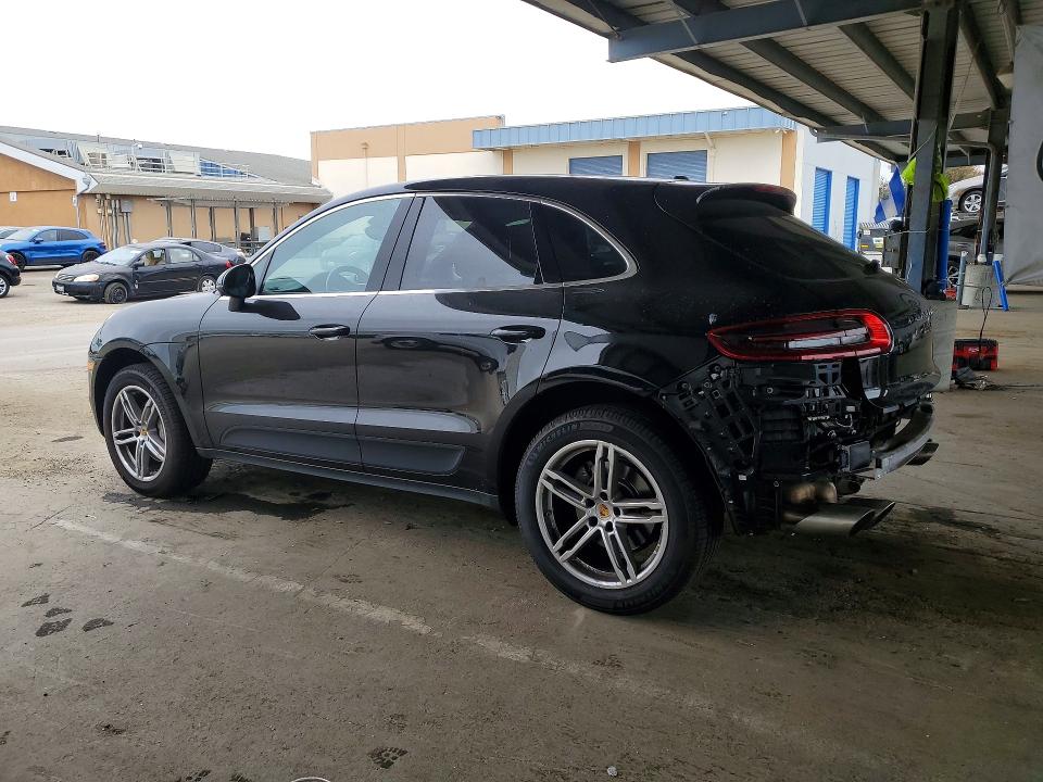 59730406 :رقم المزاد ، WP1AB2A53JLB31314 vin ، 2018 Porsche Macan مزاد بيع