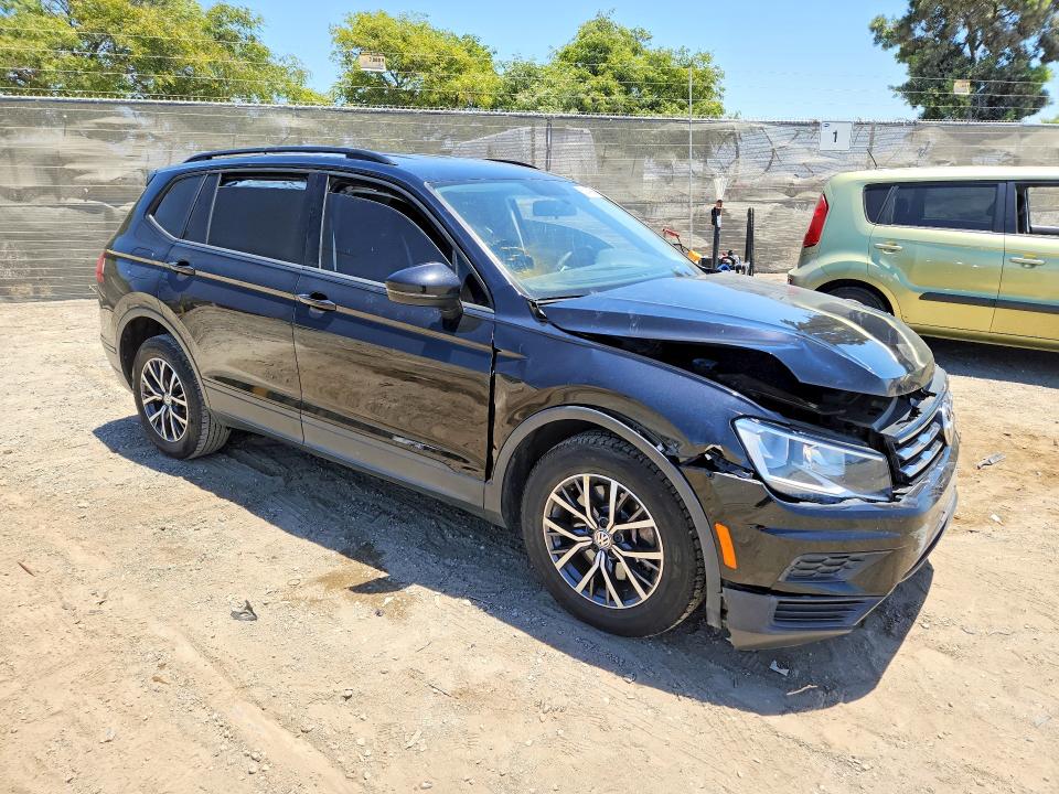 Продаж на аукціоні авто 2021 Volkswagen Tiguan, vin: 3VV1B7AXXMM098610, номер лоту: 60140866
