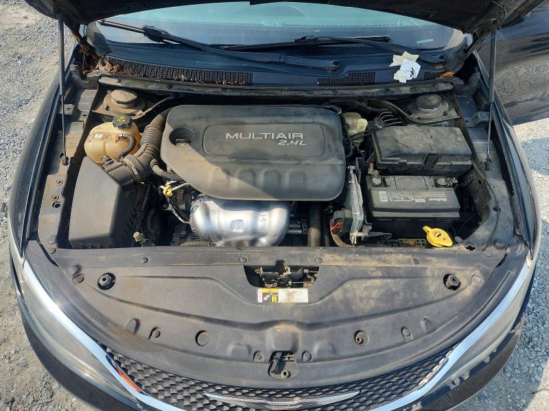 60997876 :رقم المزاد ، 1C3CCCAB6FN680881 vin ، 2015 Chrysler 200 مزاد بيع