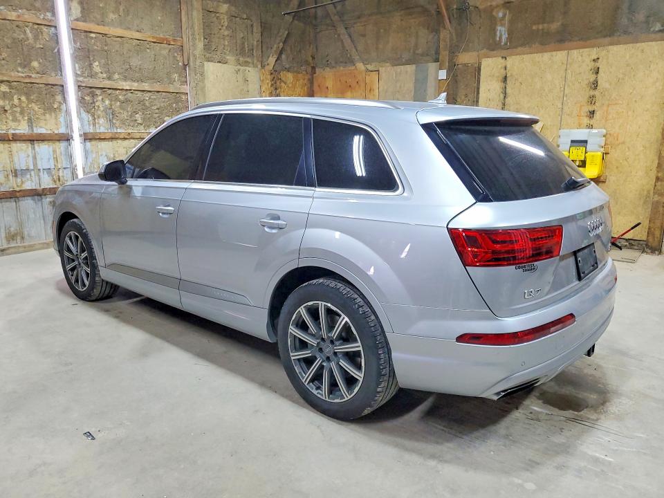 2017 Audi Q7 მანქანა იყიდება აუქციონზე, vin: WA1LAAF72HD048604, აუქციონის ნომერი: 62326666