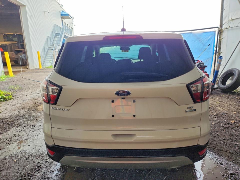 2017 Ford Escape მანქანა იყიდება აუქციონზე, vin: 1FMCU9GD7HUD61630, აუქციონის ნომერი: 60110096
