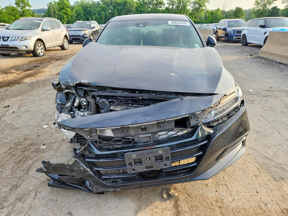 Продаж на аукціоні авто 2018 Honda Accord, vin: 1HGCV1F35JA136532, номер лоту: 60692846