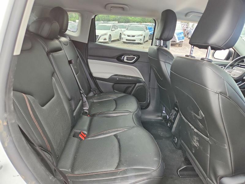 61202196 :رقم المزاد ، 3C4NJDCB9NT183559 vin ، 2022 Jeep Compass مزاد بيع