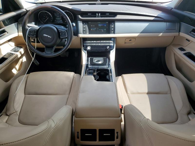 Продажа на аукционе авто 2017 Jaguar Xf, vin: SAJBD4BV0HCY32964, номер лота: 61854396