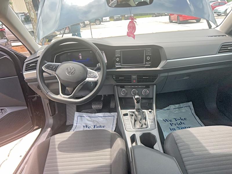 61178446 :رقم المزاد ، 3VW5M7BU9RM103556 vin ، 2024 Volkswagen Jetta مزاد بيع
