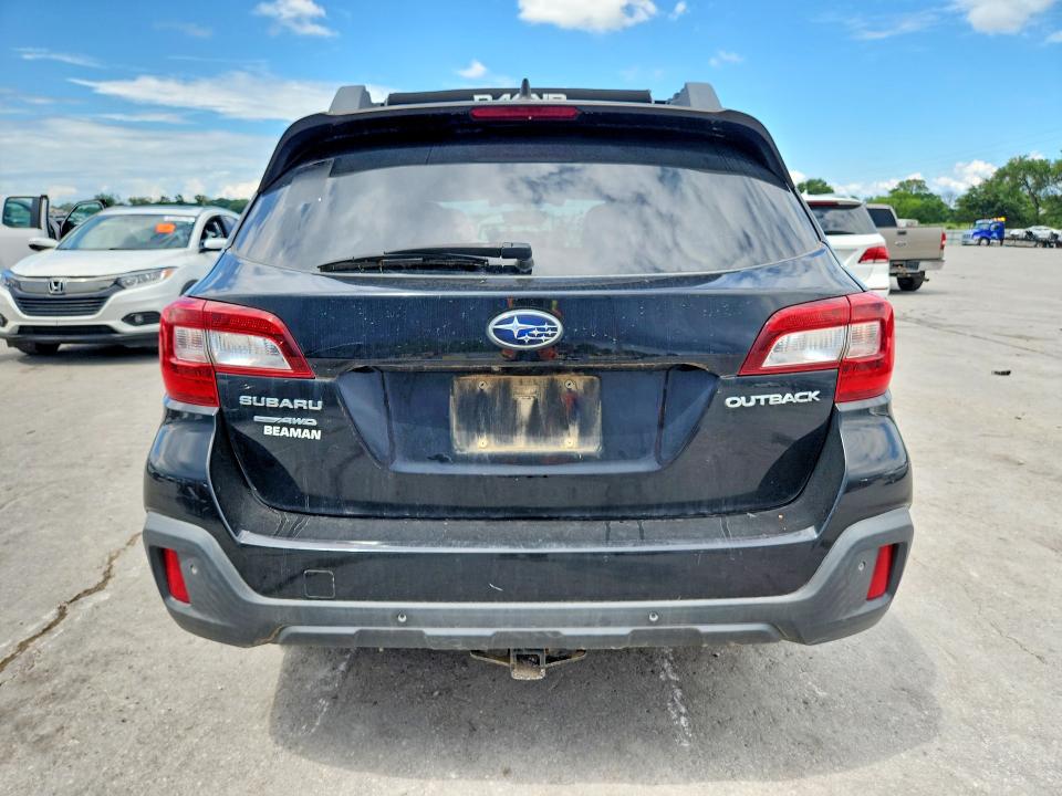 60167606 :رقم المزاد ، 4S4BSANC5J3200783 vin ، 2018 Subaru Outback مزاد بيع